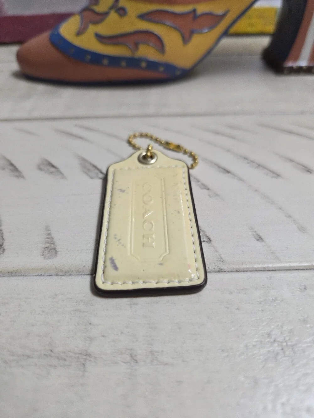 Coach Pale Yellow Patent Leather HangTag, EUC